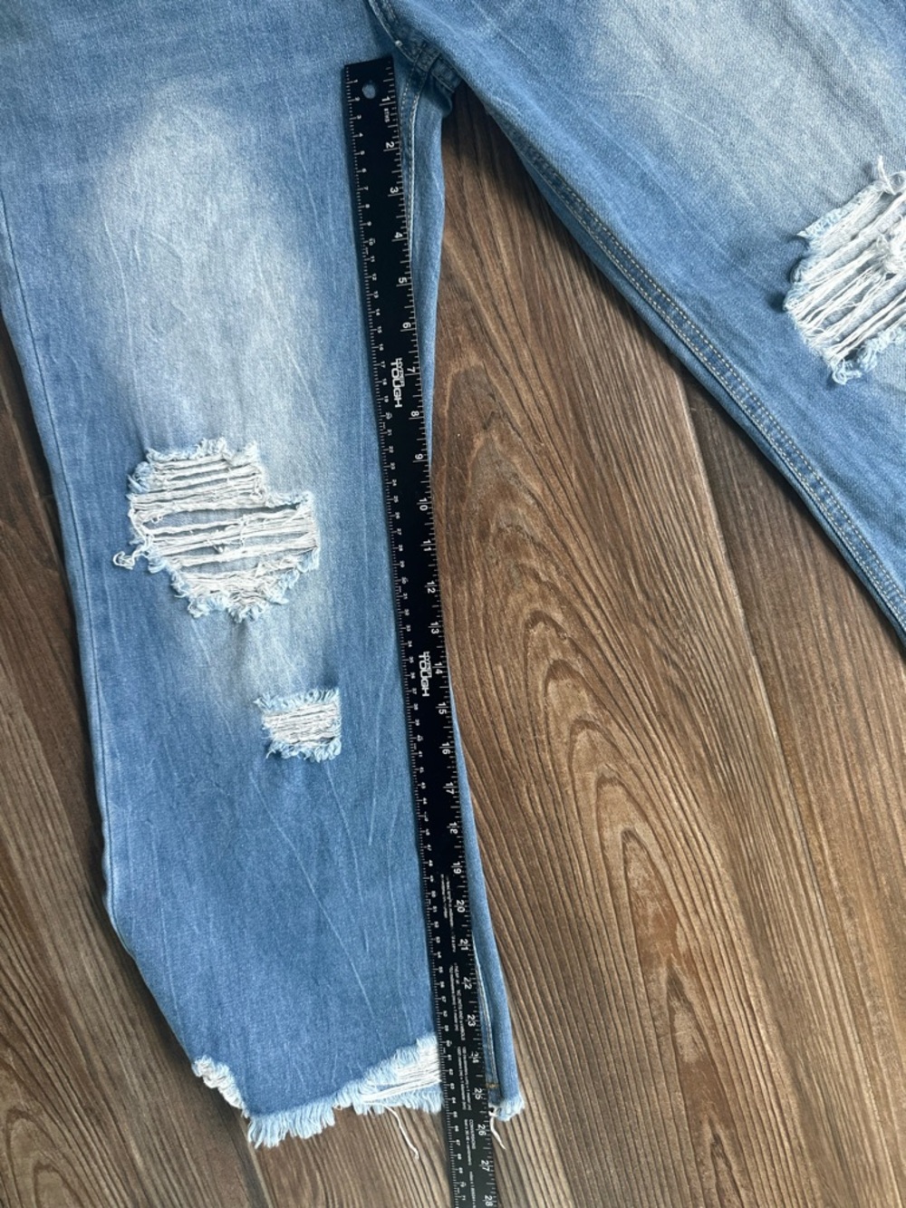 Light Blue Distressed Wide-Leg High-Rise Jeans for Women - Picture 7 of 13